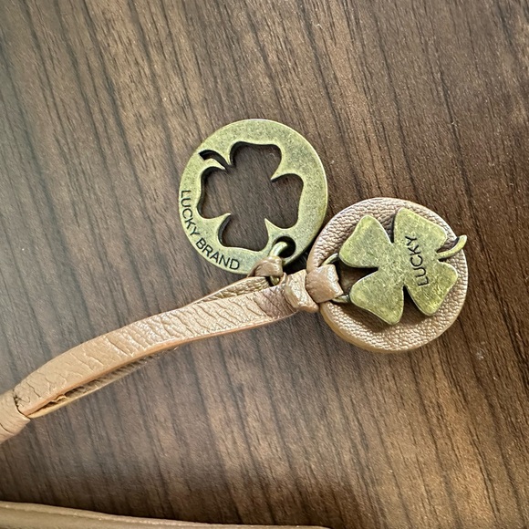 Lucky Brand Cross Body Brown Leather Fringe Boho Purse - Picture 16 of 16